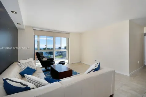 145 SE 25th Road Miami FL 33129
