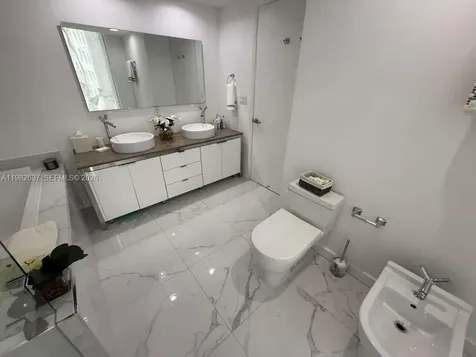 495 Brickell Avenue Miami FL 33131