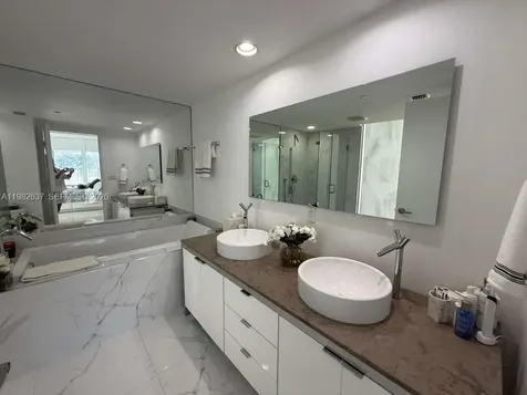 495 Brickell Avenue Miami FL 33131