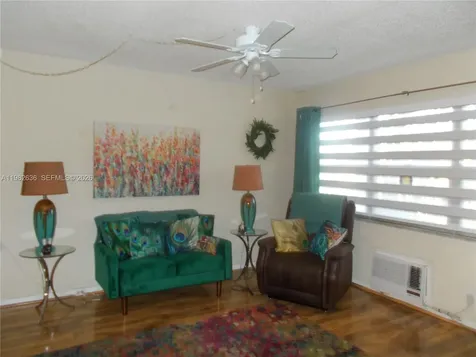 13450 SW 3rd Street Pembroke Pines FL 33027