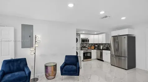 2845 SW 67th Avenue Miami FL 33155
