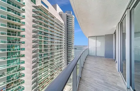 488 NE 18th Miami FL 33132