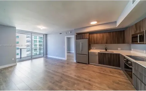 488 NE 18th Miami FL 33132