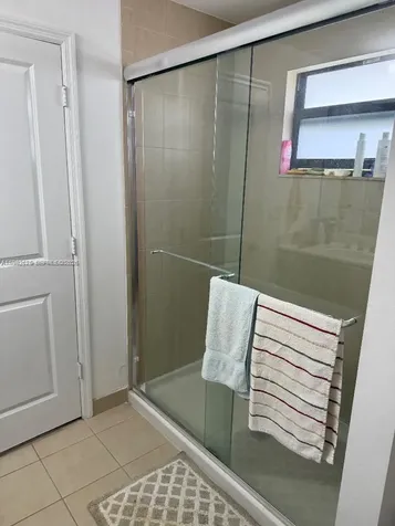 424 NE 194th Terrace Miami FL 33179