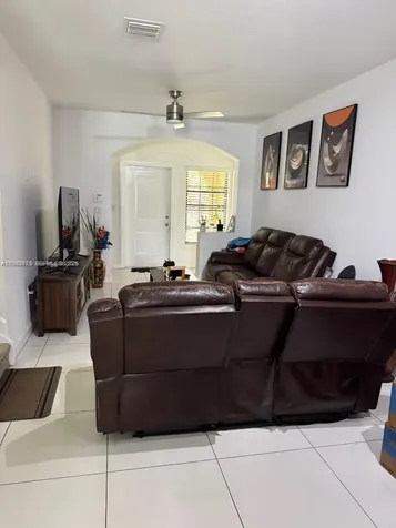 424 NE 194th Terrace Miami FL 33179
