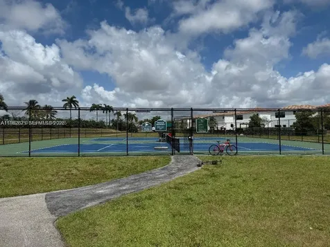 424 NE 194th Terrace Miami FL 33179