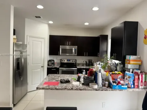 424 NE 194th Terrace Miami FL 33179