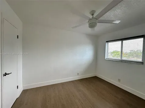 913 NE 17th Street Fort Lauderdale FL 33305