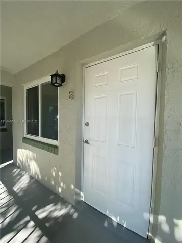 913 NE 17th Street Fort Lauderdale FL 33305