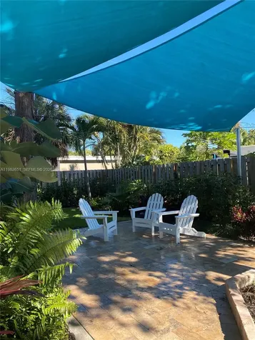 913 NE 17th Street Fort Lauderdale FL 33305