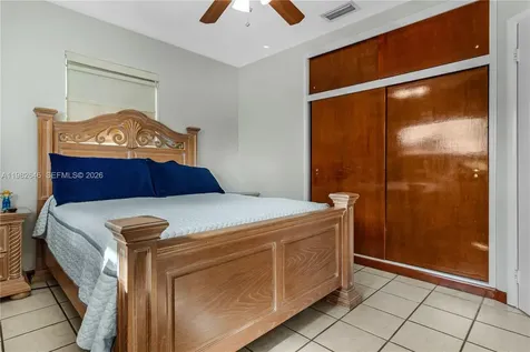 4660 W 9th Avenue Hialeah FL 33012