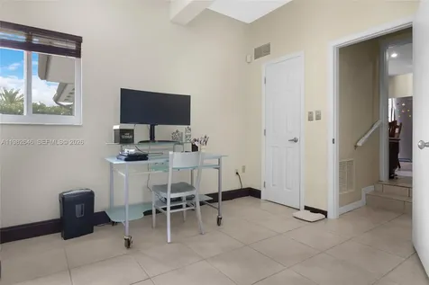 4660 W 9th Avenue Hialeah FL 33012
