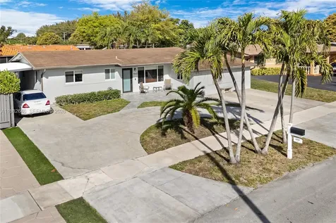 4660 W 9th Avenue Hialeah FL 33012