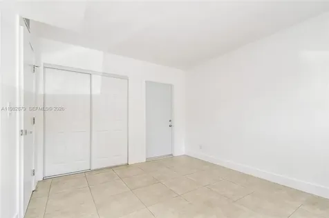 407 SE 9th Court Hallandale Beach FL 33009