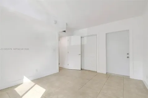 407 SE 9th Court Hallandale Beach FL 33009