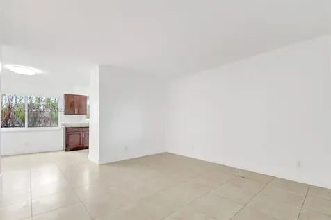 407 SE 9th Court Hallandale Beach FL 33009