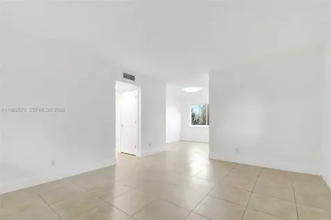 407 SE 9th Court Hallandale Beach FL 33009