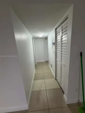 9723 Hammocks Boulevard Miami FL 33196