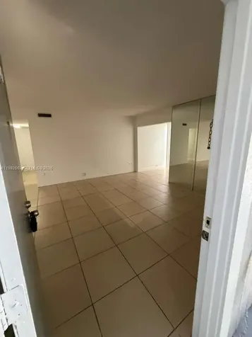 9723 Hammocks Boulevard Miami FL 33196