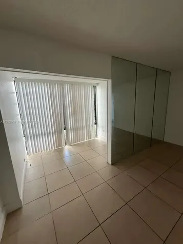 9723 Hammocks Boulevard Miami FL 33196