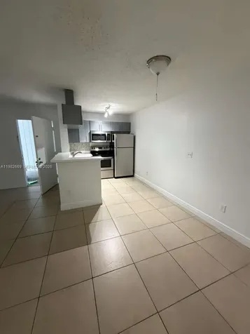 9723 Hammocks Boulevard Miami FL 33196