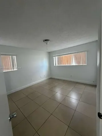 9723 Hammocks Boulevard Miami FL 33196