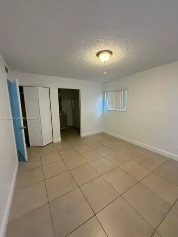 9723 Hammocks Boulevard Miami FL 33196