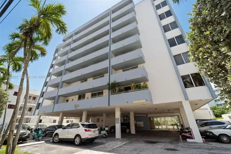1658 Bay Road Miami Beach FL 33139