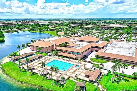 800 SW 131st Avenue Pembroke Pines FL 33027
