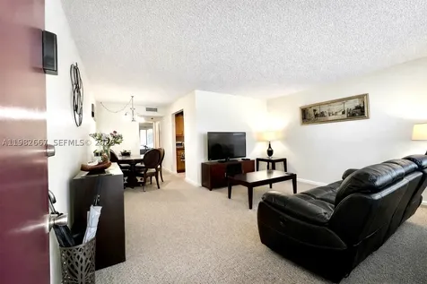 800 SW 131st Avenue Pembroke Pines FL 33027