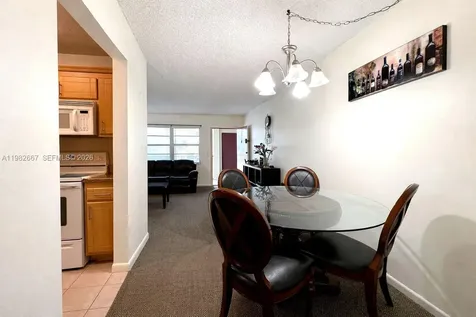 800 SW 131st Avenue Pembroke Pines FL 33027