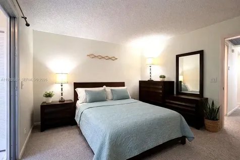 800 SW 131st Avenue Pembroke Pines FL 33027