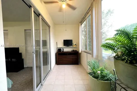 800 SW 131st Avenue Pembroke Pines FL 33027