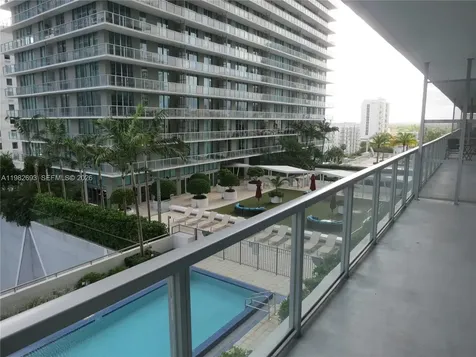 1111 SW 1 Avenue Miami FL 33130