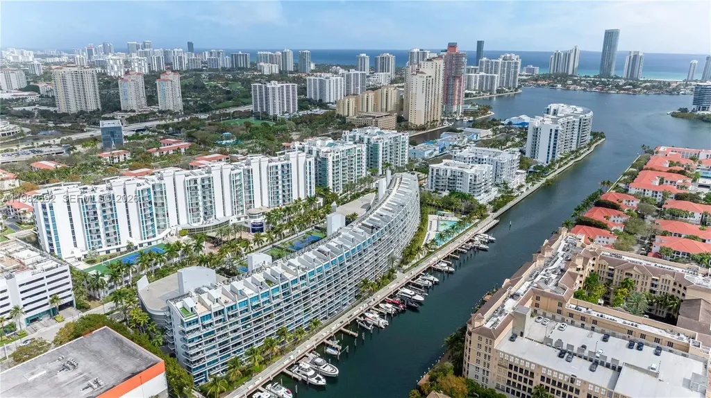 2950 NE 188th Street Aventura FL 33180
