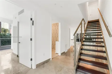 2950 NE 188th Street Aventura FL 33180