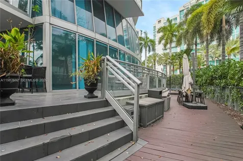 2950 NE 188th Street Aventura FL 33180