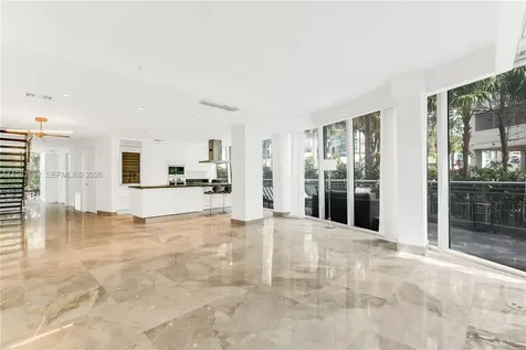 2950 NE 188th Street Aventura FL 33180
