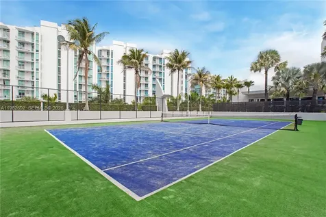 2950 NE 188th Street Aventura FL 33180