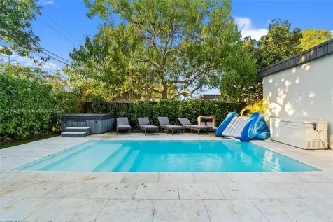 13900 NE 16th Court North Miami FL 33181