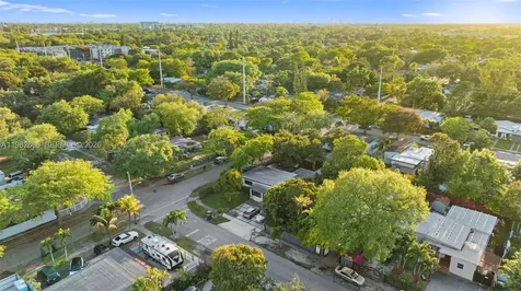 13900 NE 16th Court North Miami FL 33181