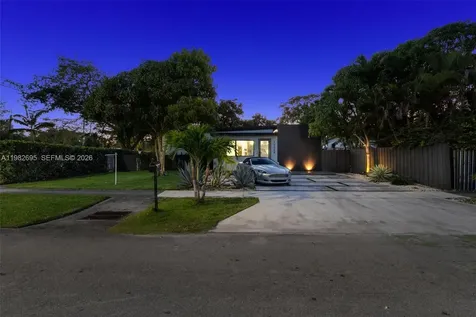 13900 NE 16th Court North Miami FL 33181