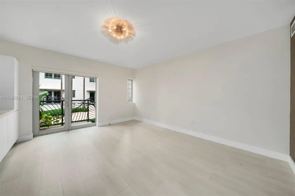 435 21st Street Miami Beach FL 33139