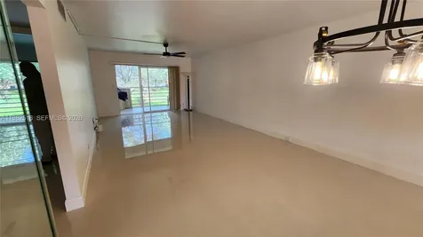 2403 Antigua Circle Coconut Creek FL 33066