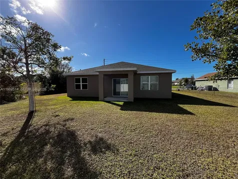 2461 SW Import Drive Port St. Lucie FL 34987