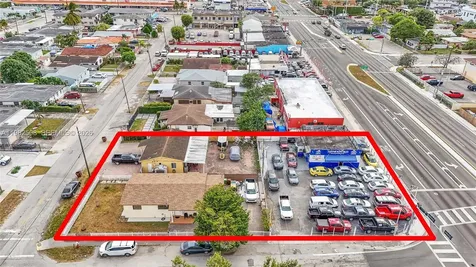 4265 E 8th Avenue Hialeah FL 33013