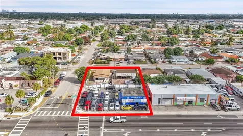4265 E 8th Avenue Hialeah FL 33013