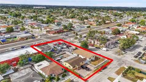4265 E 8th Avenue Hialeah FL 33013