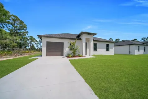 635 Summit Avenue S Lehigh Acres FL 33974