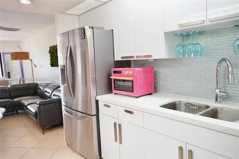 100 SW 130th Terrace Pembroke Pines FL 33027